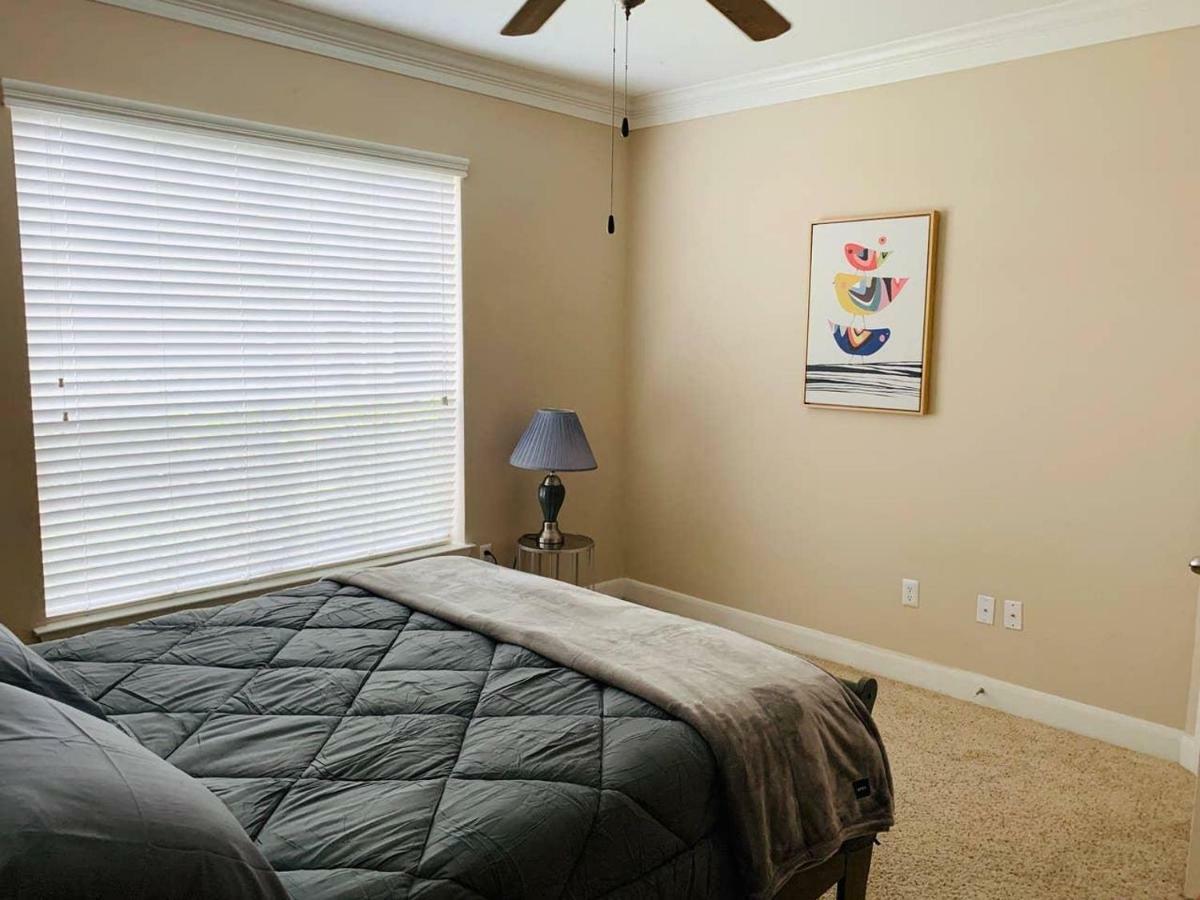 Cozy Near Med Center, Nrg, Galleria & Dtown *