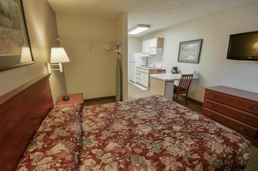 Hotel Intown Extended Select Tx - Brookhollow 2*