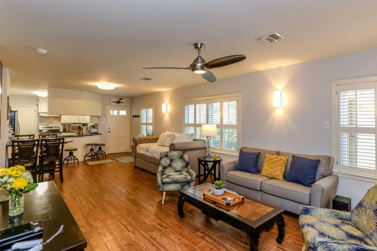 The Texas Bluebonnet - Metro Luxury Houston