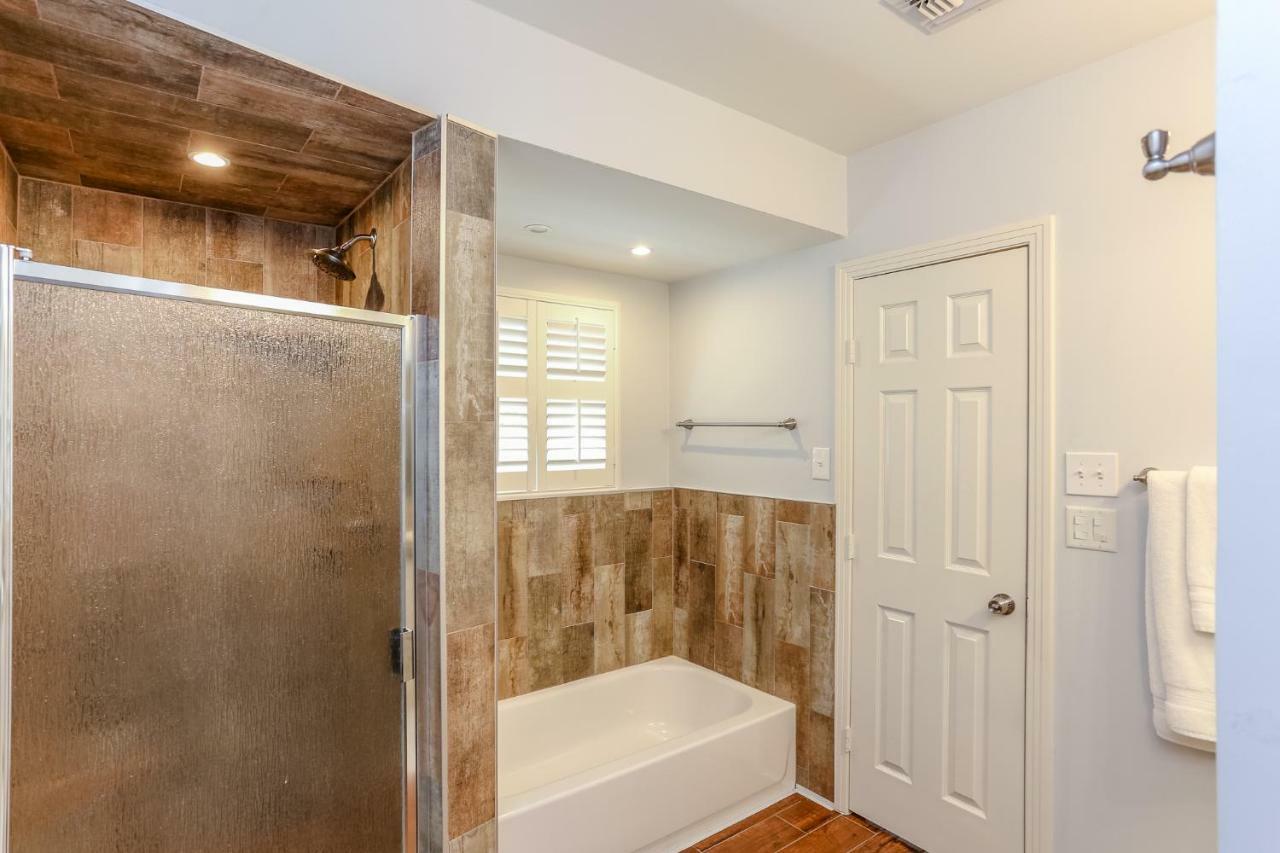 The Texas Bluebonnet - Metro Luxury