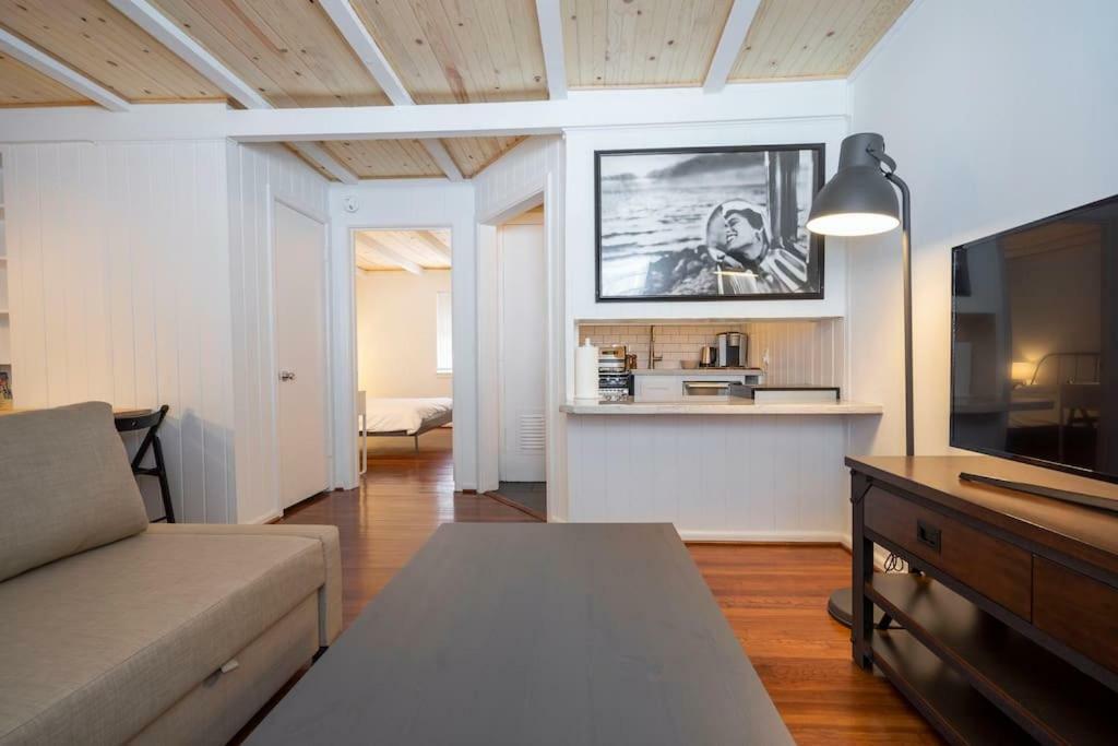 Apartment Montrose Retro Gem W/parking, Coffee And Netflix Houston