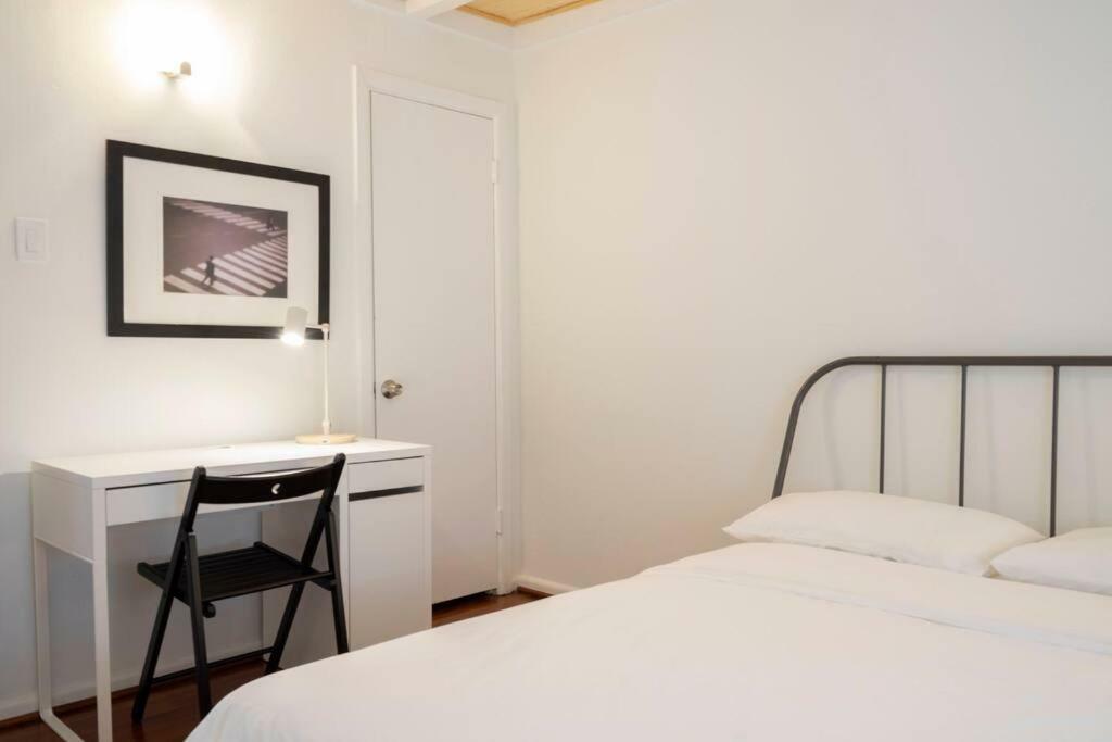 Apartment Montrose Retro Gem W/parking, Coffee And Netflix Houston