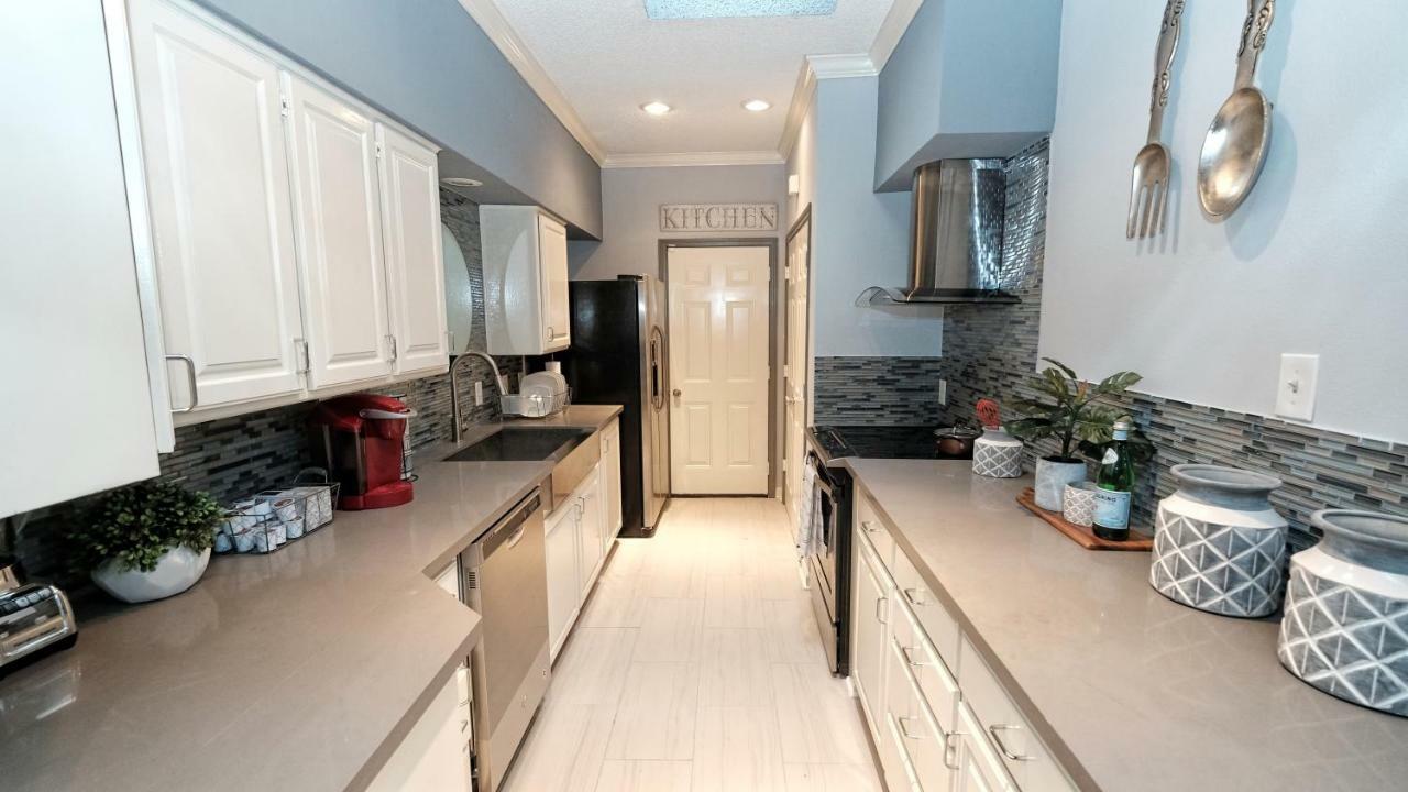 Rodeo, Grb, Nrg, Galleria, Medical Center, Mm Park, Galveston - Breakwood *
