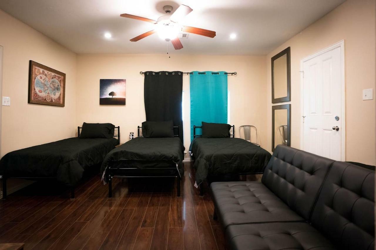 Apartment East Downtown Treetop Terrace *
