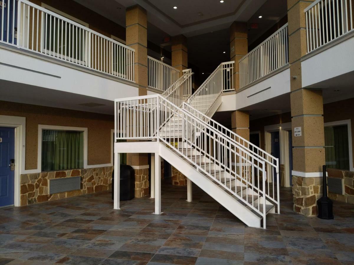 6-houston, Tx - North Houston