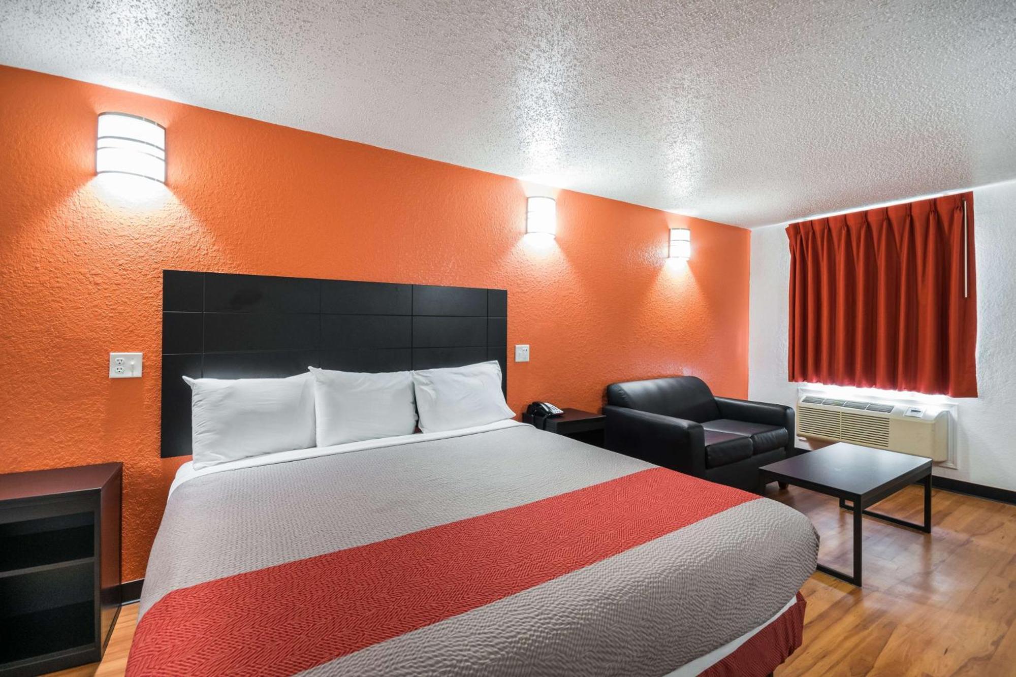 6-houston, Tx - Brookhollow 2* Houston