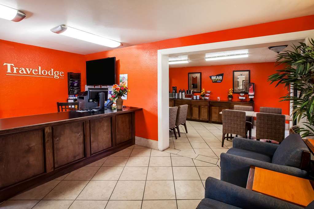 Travelodge By Wyndham Hobby Airport 2*