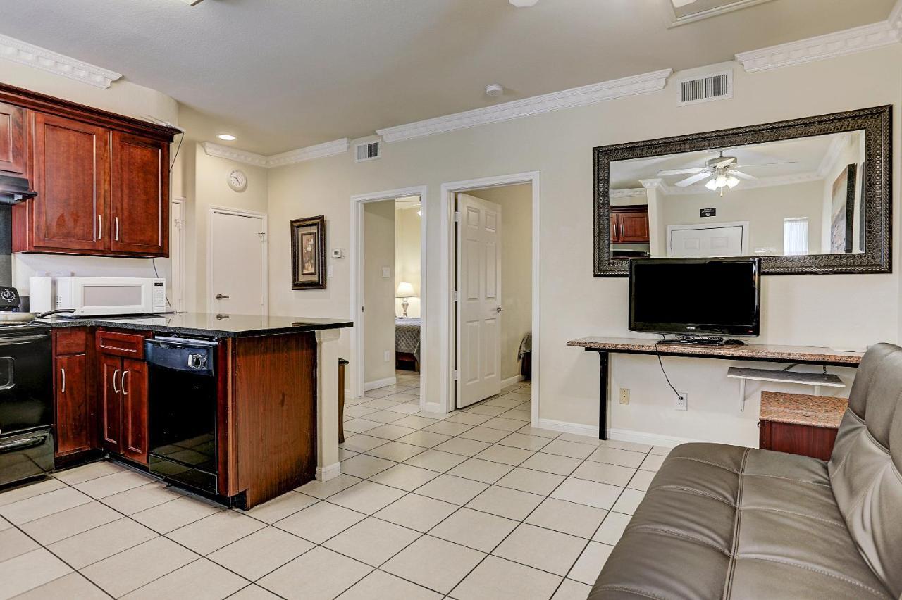 Corporate 2 Bedroom Furnished Houston