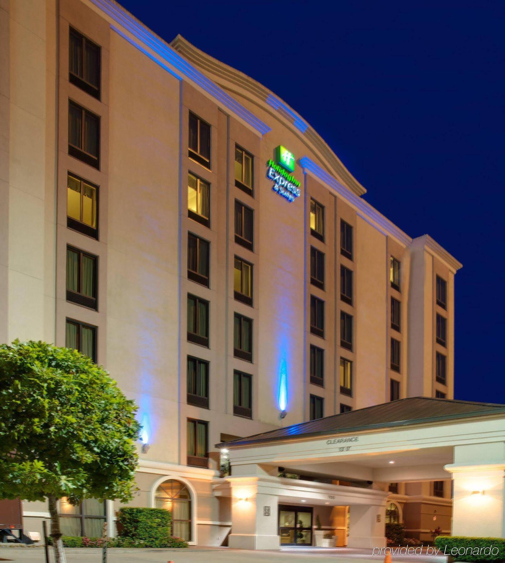 Hotel Holiday Express & - Memorial Park Area By Ihg Houston