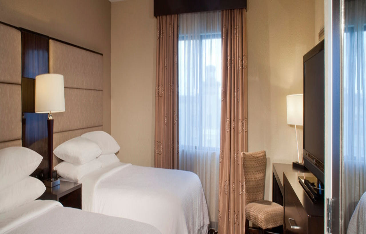 Embassy By Hilton Near The Galleria Hotel 4*