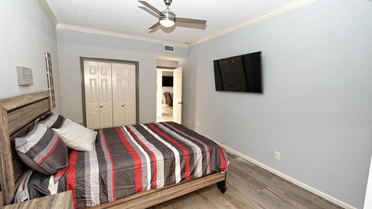 Rodeo, Grb, Nrg, Galleria, Medical Center, Mm Park, Galveston - Breakwood