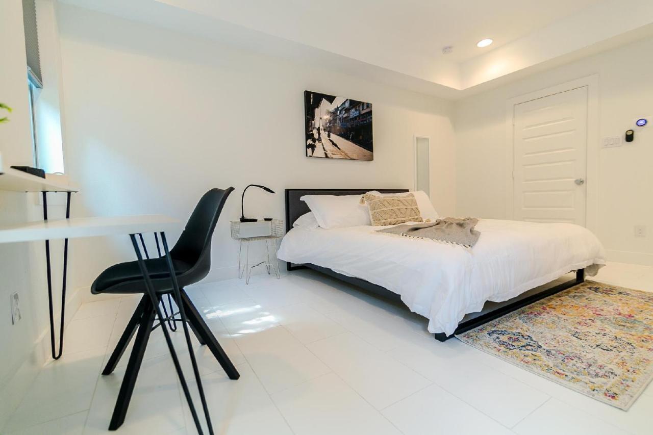 Eado Signature By Dunyha Holiday home Houston