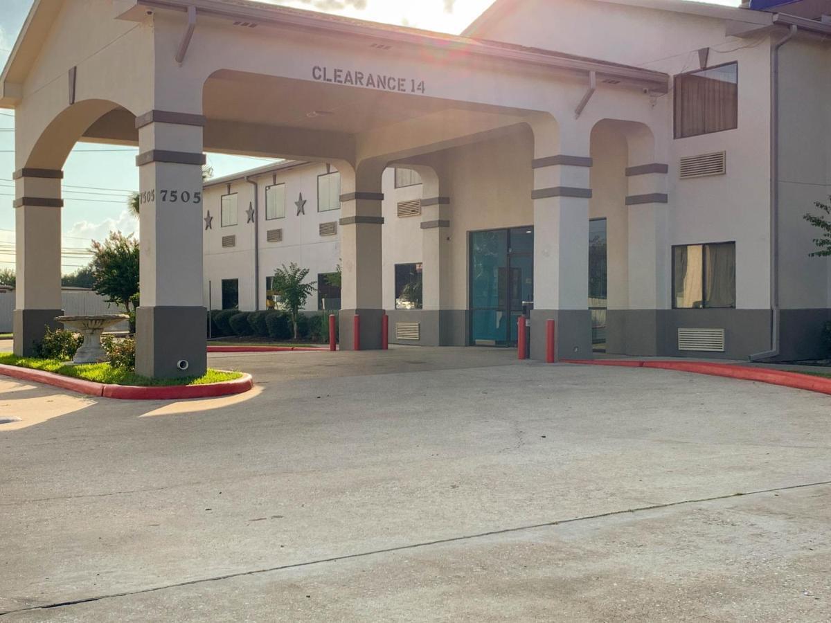 6 Houston, Tx - Hwy 249 And Fallbrook