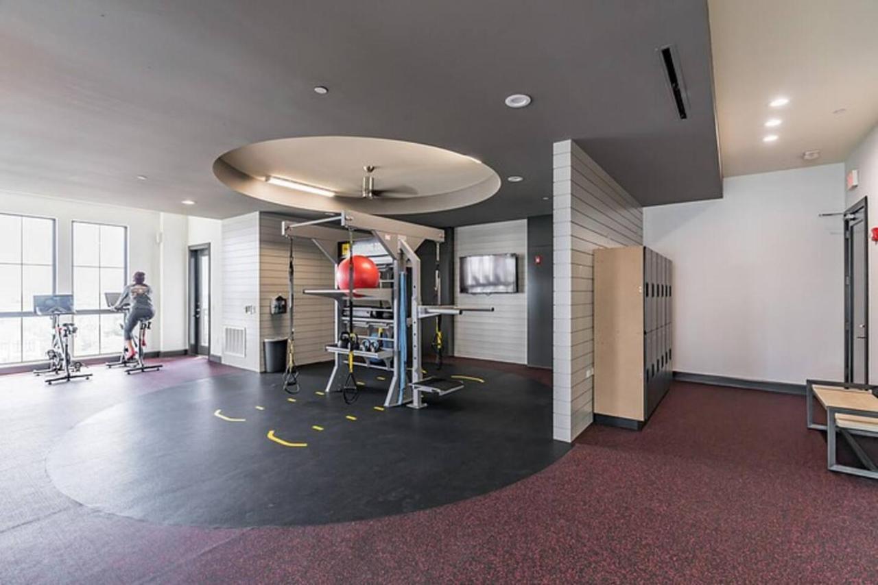 Spacious Flat + Gym + Pool *