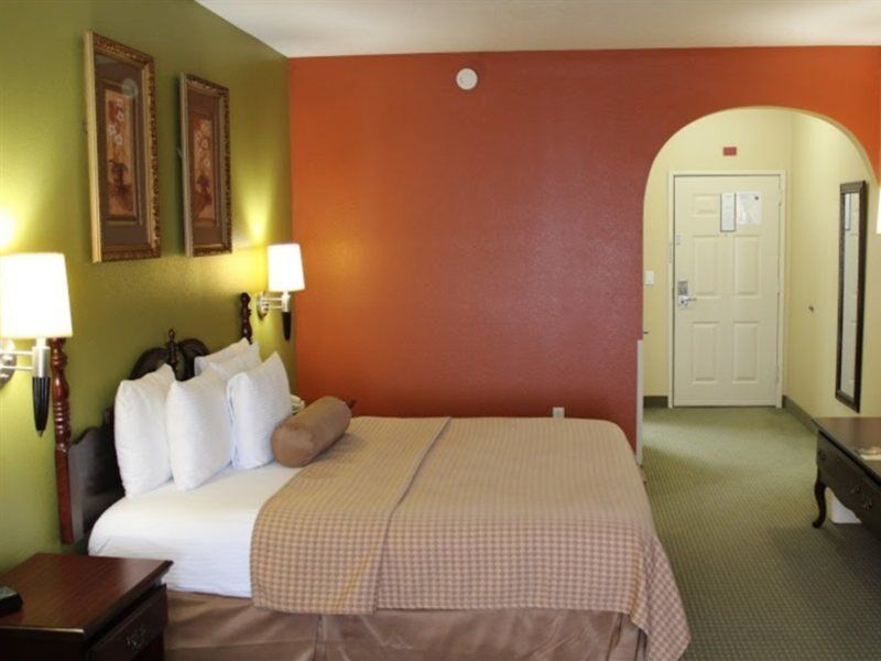 Hotel Western Heritage 3*
