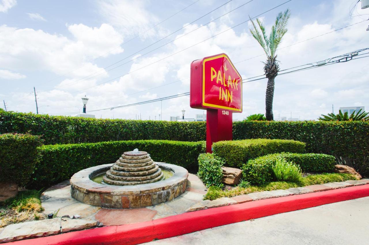 Palace Beltway 8 & Westview Motel Houston