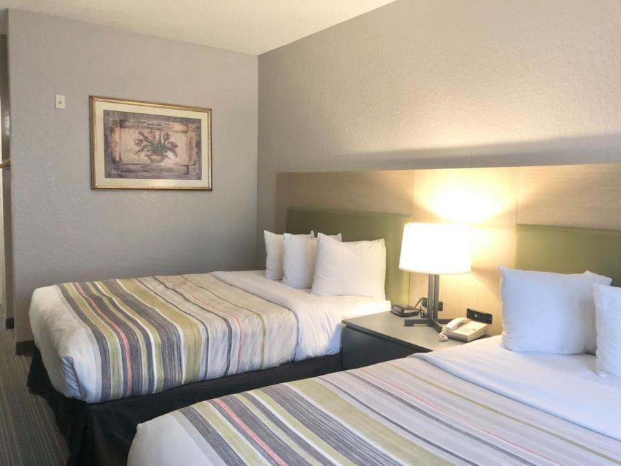 Country & By Radisson, Northwest, Tx Houston