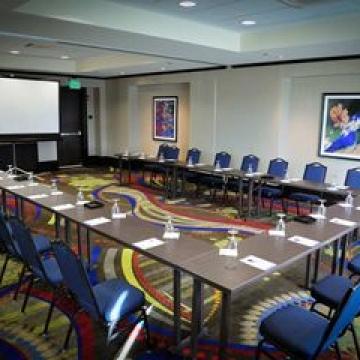 Hilton Garden Houston Nw America Plaza 3*