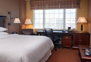 Hotel Four Points By Sheraton West