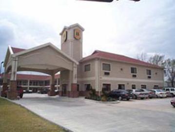 Super 8 By Wyndham Houston/brookhollow Nw Hotel 2*