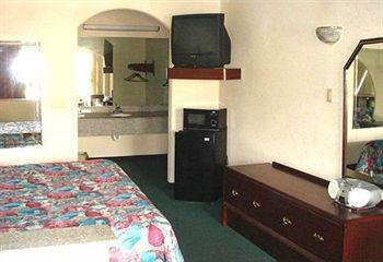 Motel Regency And Galena Park 2*