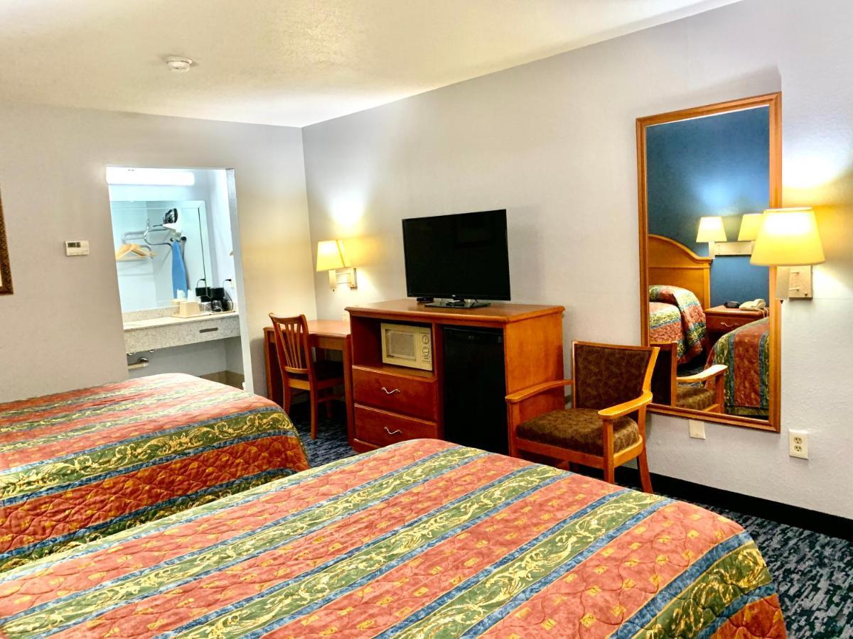 Scottish Westcott Street Motel *