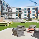Sonder At Mid Main Lofts