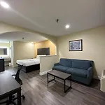 Rodeway Inn & Suites Hwy 290 Nw