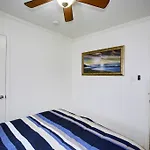 Good Vibes 4 Bedroom With Private Pool, Close To Houston Loop