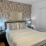 Casa Hosum - 7 Mins Downtown Sleeps 9 King Bed Fenced Yard