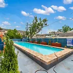 A Houston Resort Style Pool Ev Charging