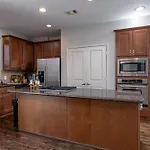 The Nest In East Downtown Houston Texas