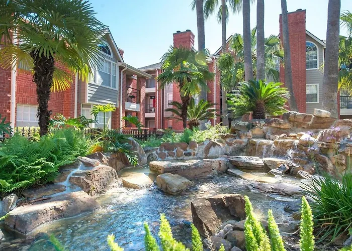 Med Center Charm 2Br Haven