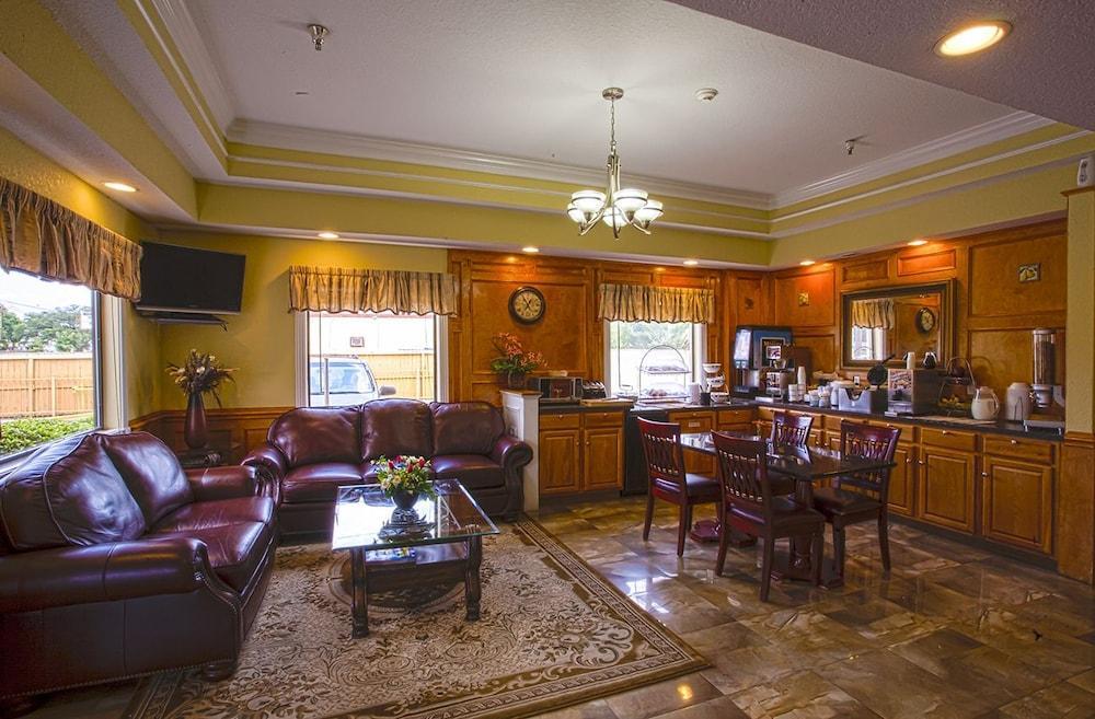 Best Western Hobby Airport Hotel 3*