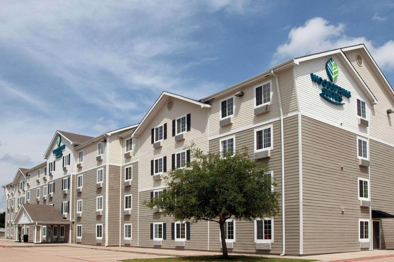 Hotel Woodspring Willowbrook Houston