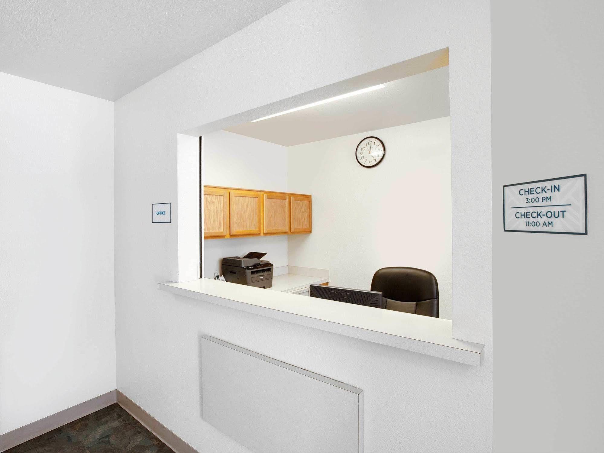 Hotel Woodspring Willowbrook Houston