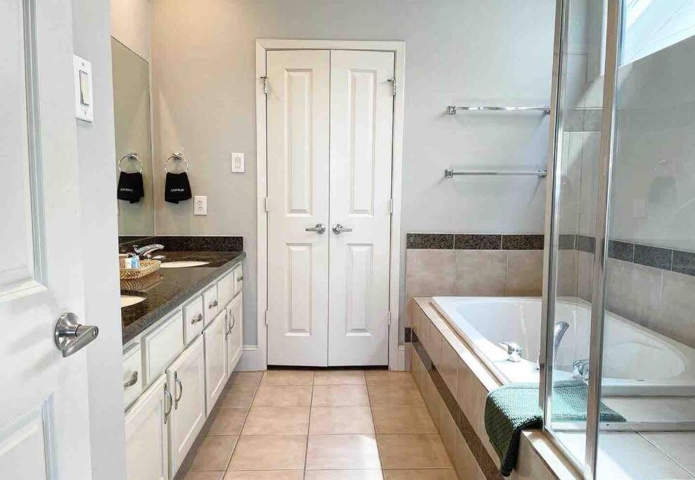 The Nest In East Downtown Texas Holiday home *