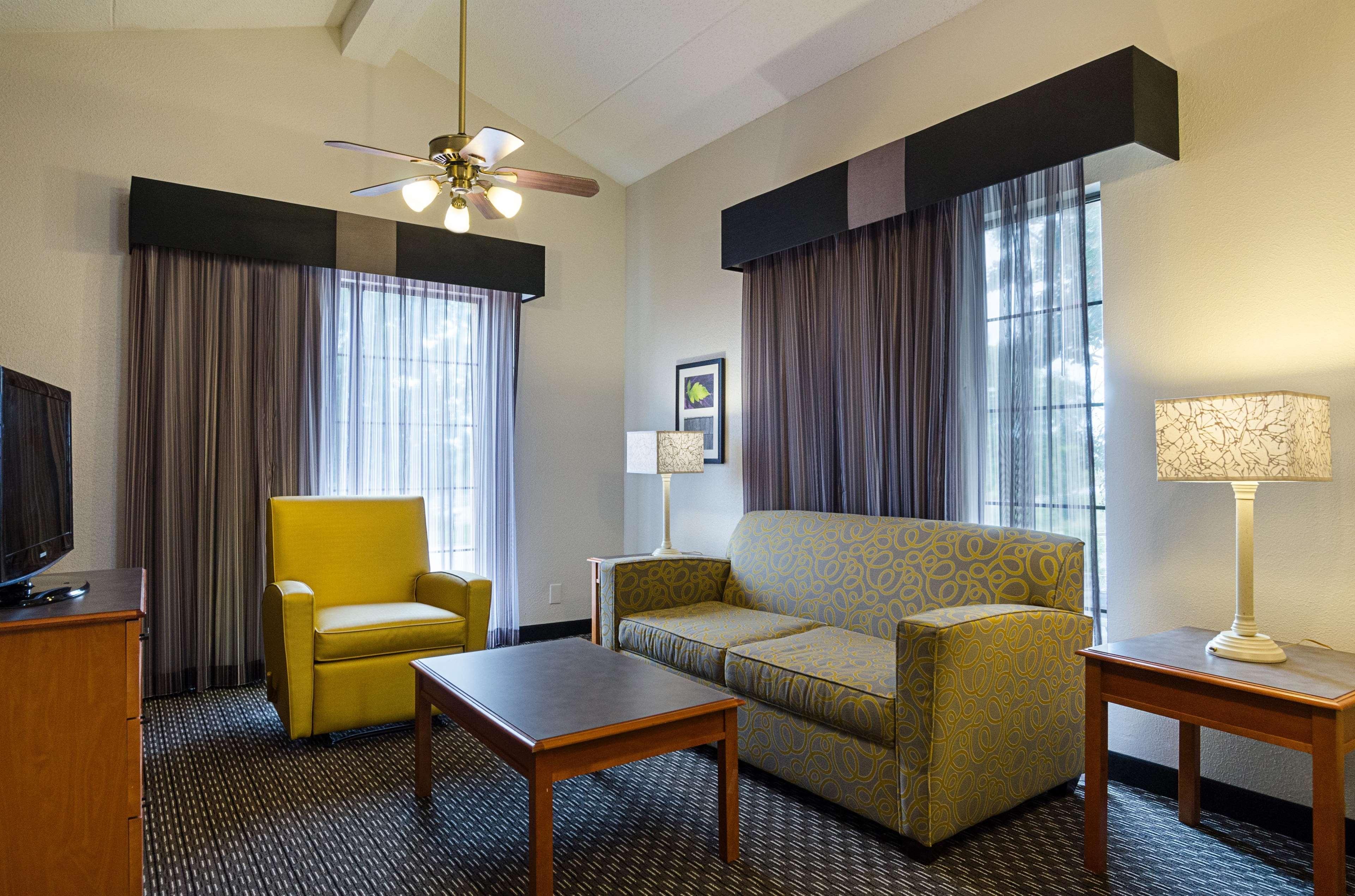 Travelodge By Wyndham Cy-fair Hotel Houston