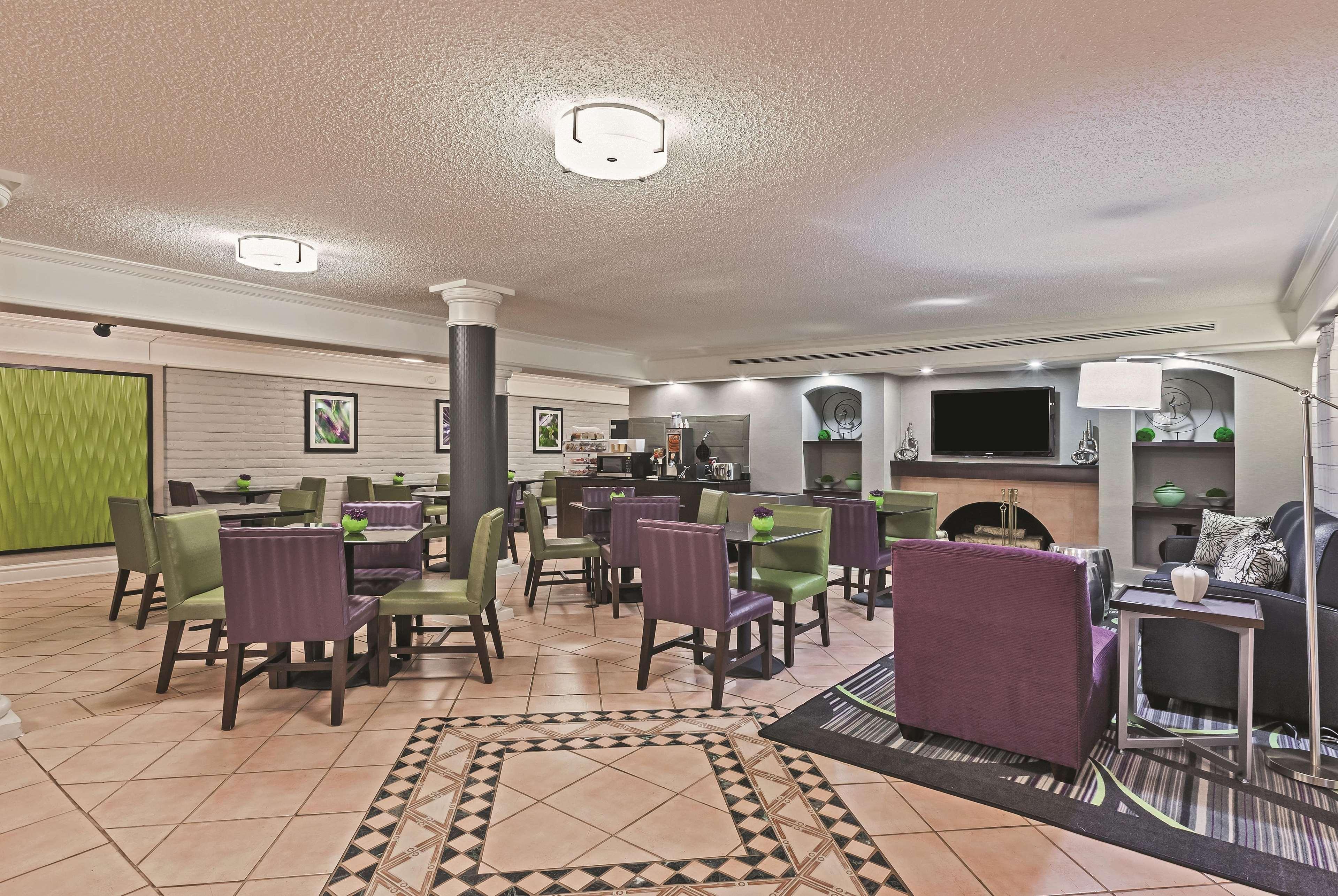 Travelodge By Wyndham Cy-fair
