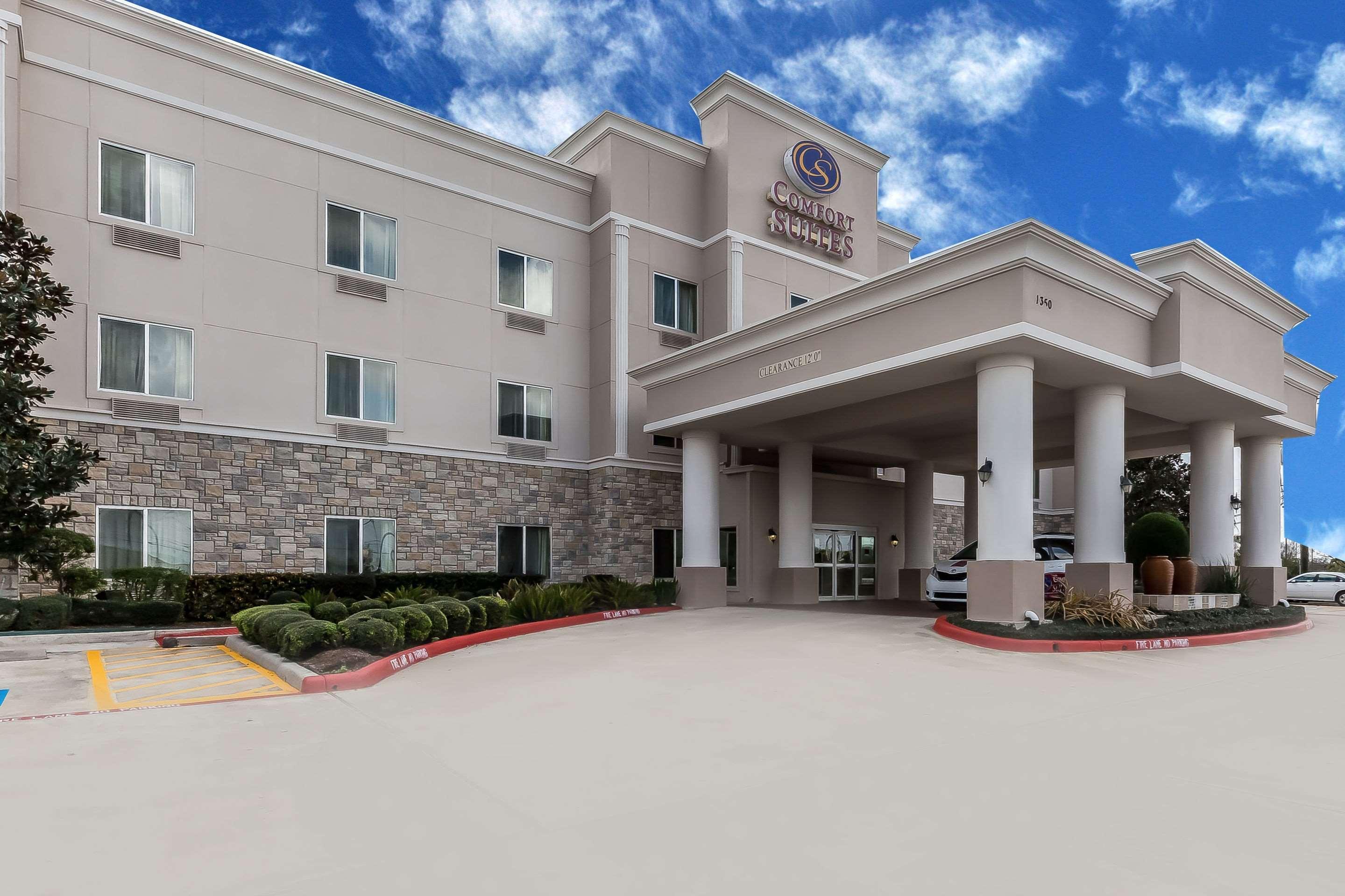 Comfort Houston Iah Airport - Beltway 8 Hotel 3*