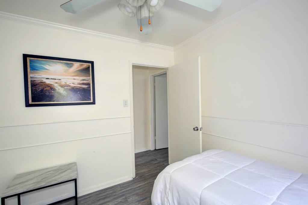 Good Vibes 4 Bedroom With Private Pool, Close To Loop