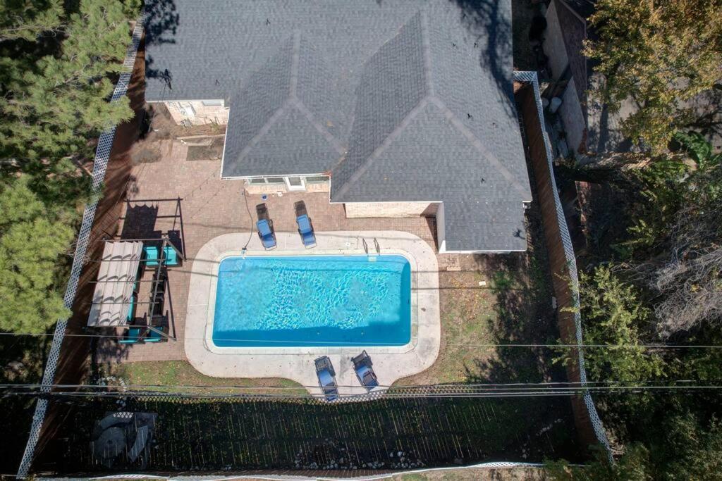 Good Vibes 4 Bedroom With Private Pool, Close To Loop Holiday home *