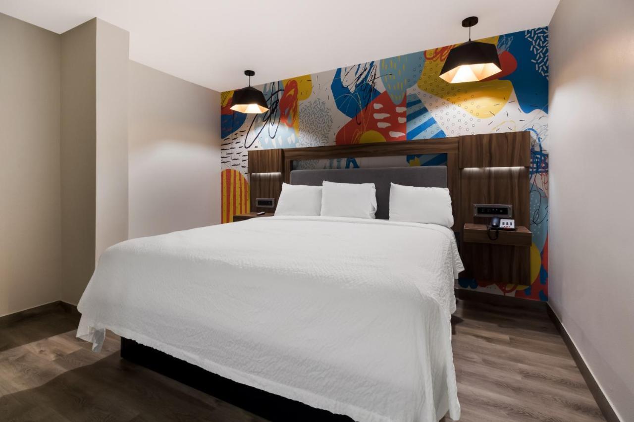 Hotel Signature Galleria 2*