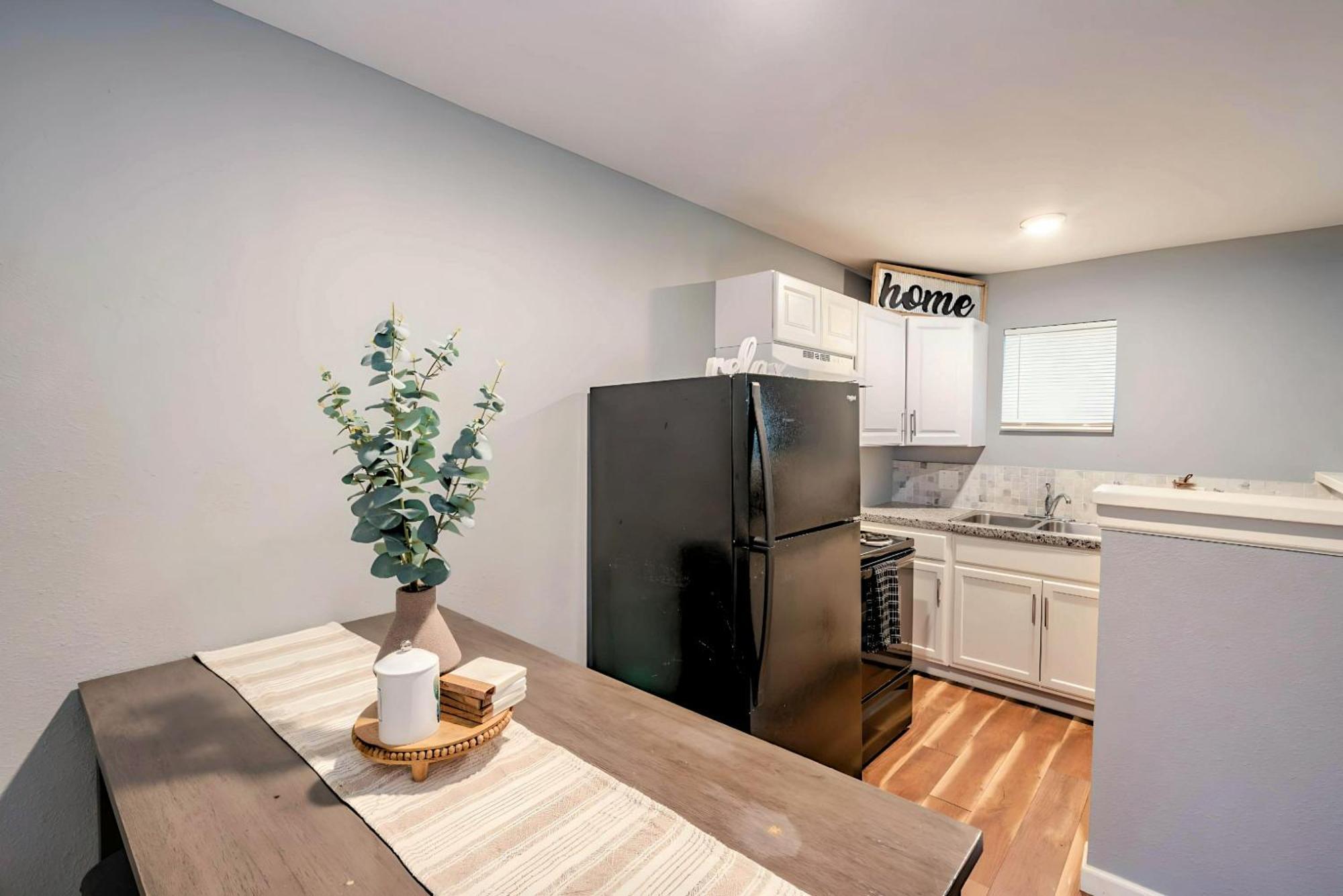Spacious & Comfy Retreat L Hobby L Downtown L Nrg Apartment