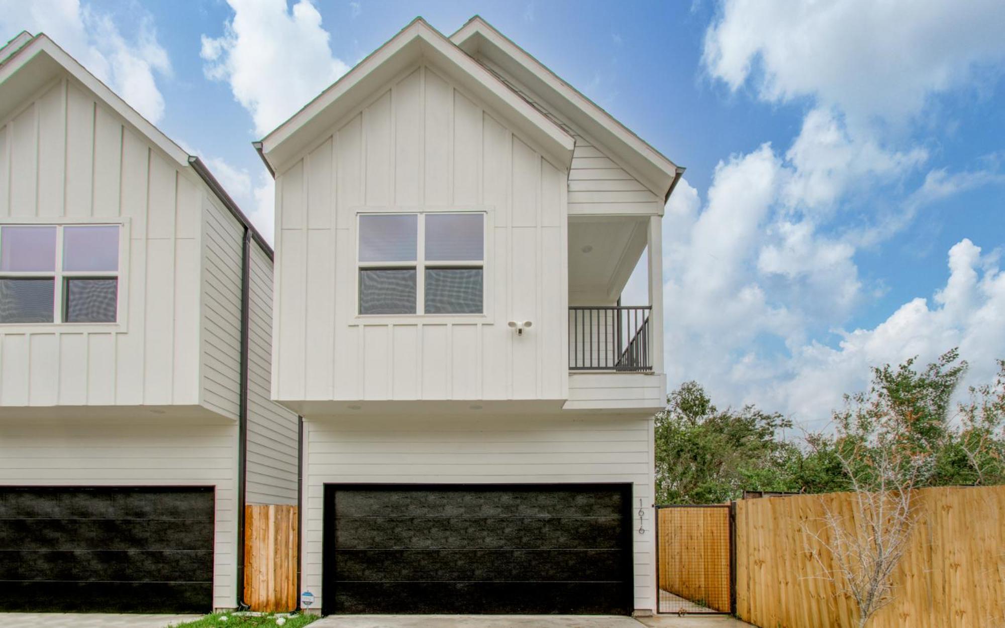 Urban Luxe Getaway 4 Mins To Dt Newly Built Holiday home *