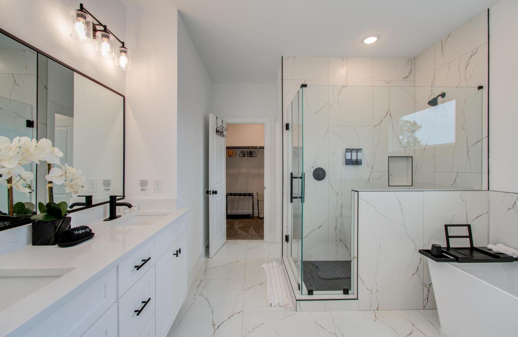 Urban Luxe Getaway 4 Mins To Dt Newly Built Holiday home *