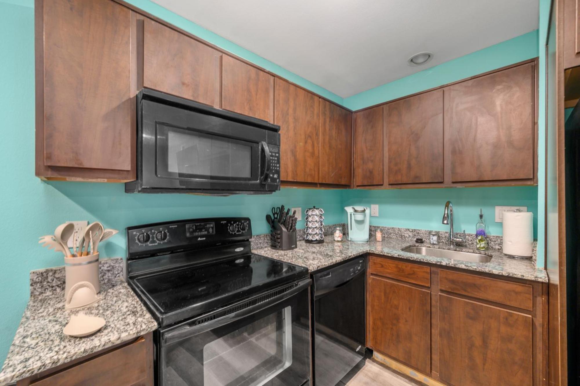 Apartment Convenient 1br Unit Close To Shopping & Dining