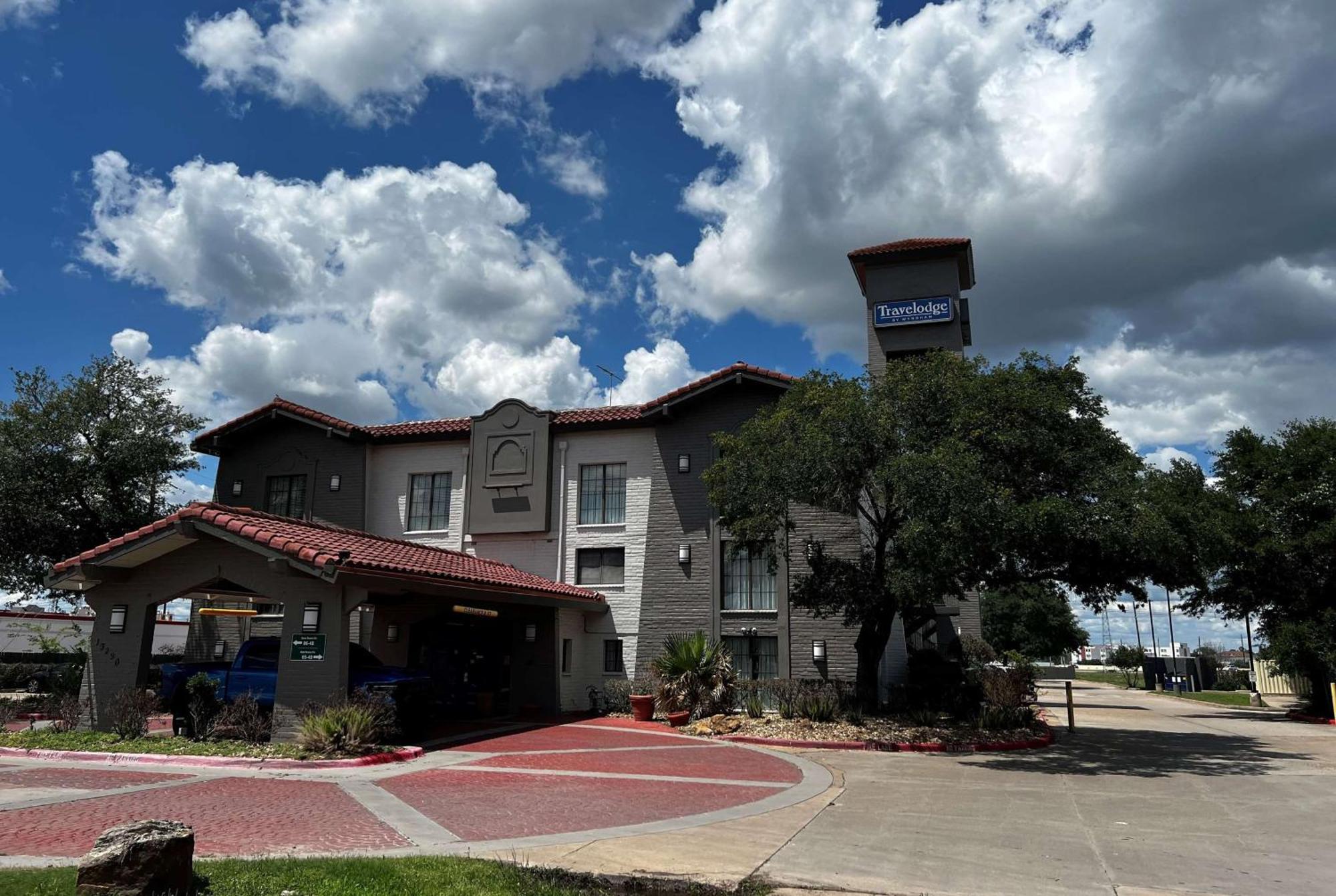 Travelodge By Wyndham Cy-fair