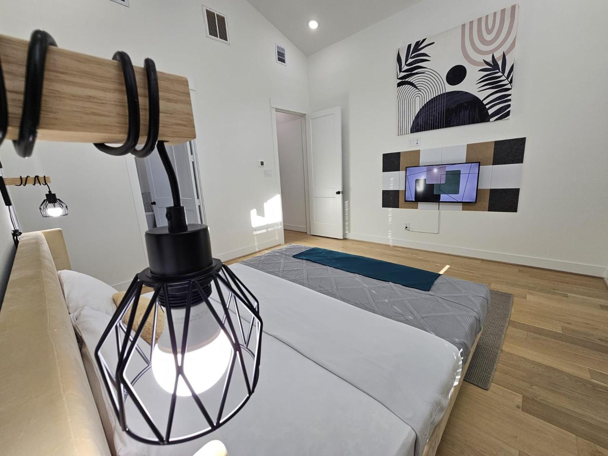 Ultimate Downtown Escape - 3br/2.5ba Sleeps 7 Houston