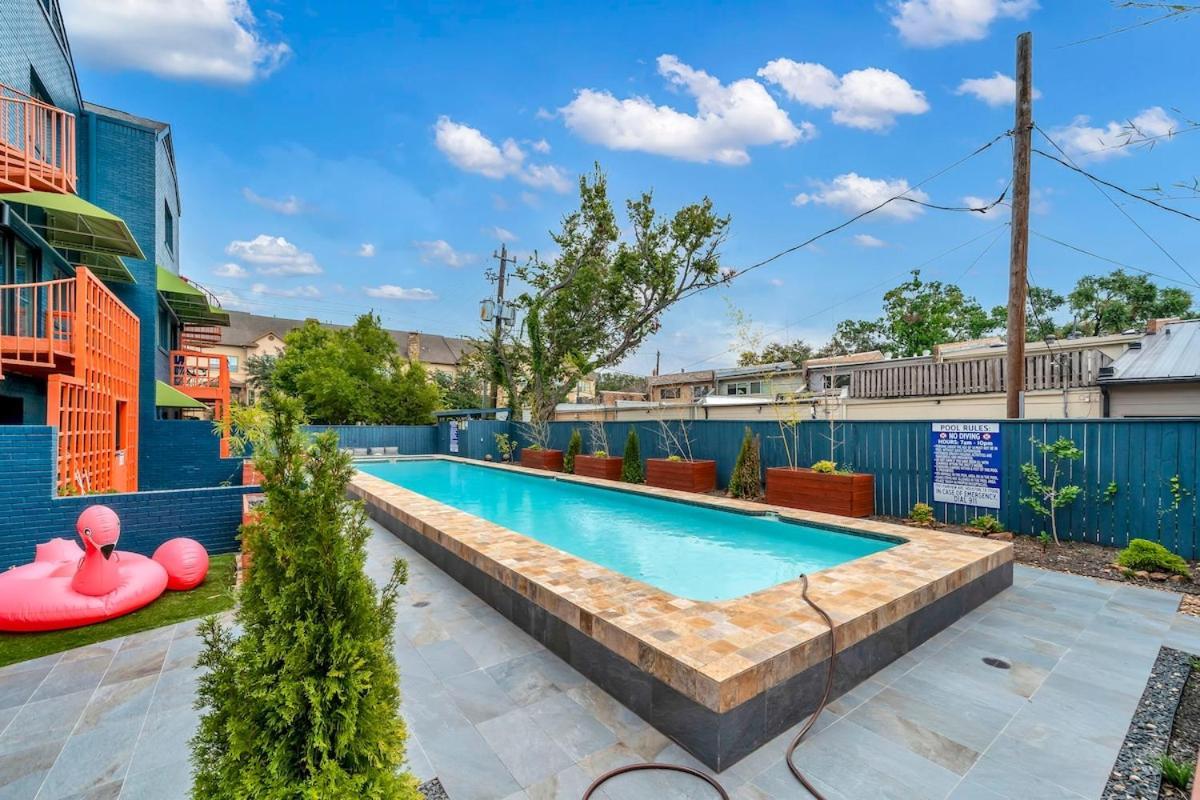 A Style Pool Ev Charging Apartment